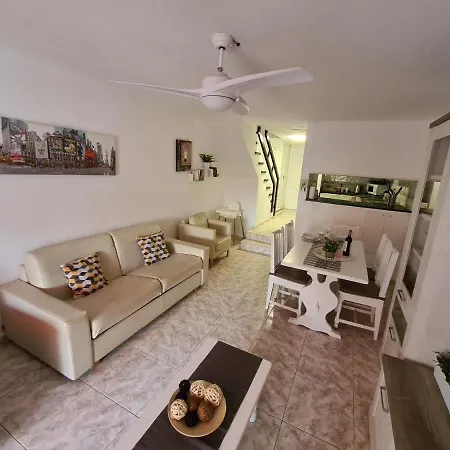 Duplex Parque Santiago 2 Close To Pool, Sea + Beach, Central, Wifi, Heated Pool Πλάγια ντε λας Αμέρικας