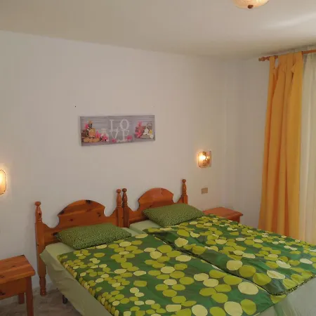 Duplex Parque Santiago 2 Close To Pool, Sea + Beach, Central, Wifi, Heated Pool Ferienhaus