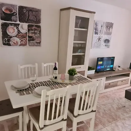 Duplex Parque Santiago 2 Close To Pool, Sea + Beach, Central, Wifi, Heated Pool