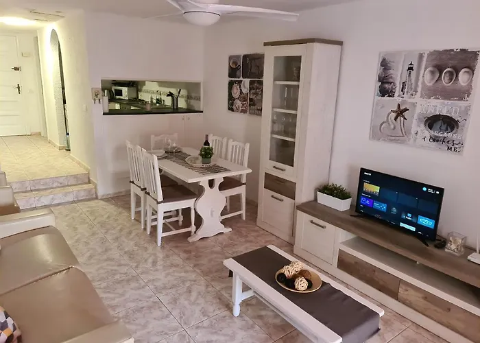 Duplex Parque Santiago 2 Close To Pool, Sea + Beach, Central, Wifi, Heated Pool 플라야데라스아메리카스